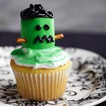 Halloween green monster cupcake