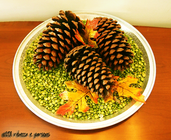 Thanksgiving Pine Cone Centerpiece